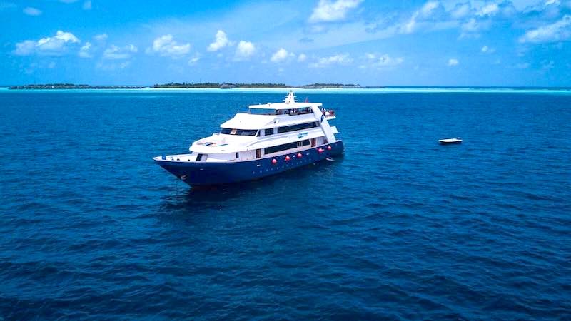 blue voyager maldives review